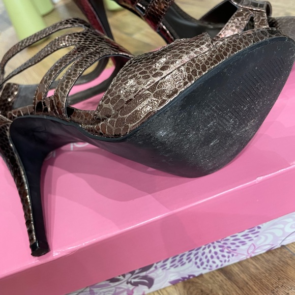 Bronze heels - Picture 4 of 6